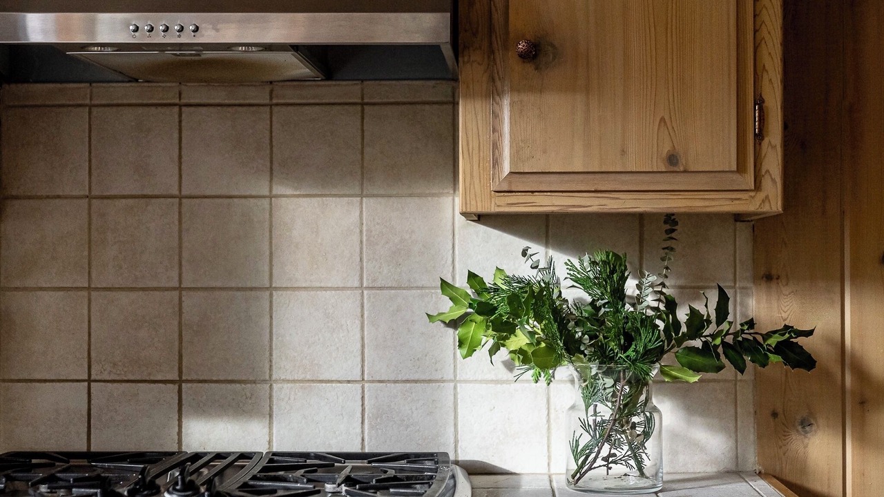 Photo of Kitchen in Lake Arrowhead