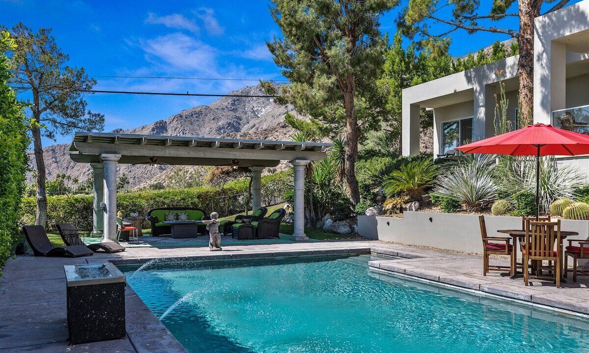 Photo of Outdoor in Little Tuscany