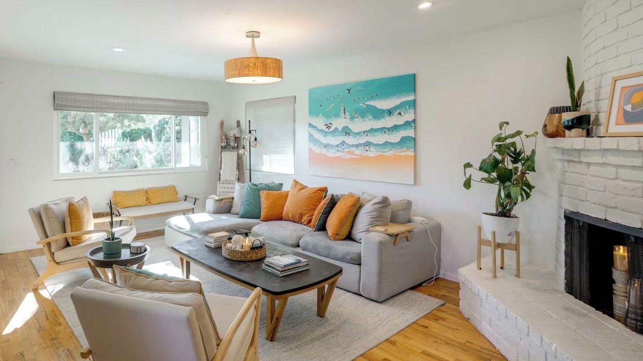 Photo of Livingroom in Mescal Corridor NW