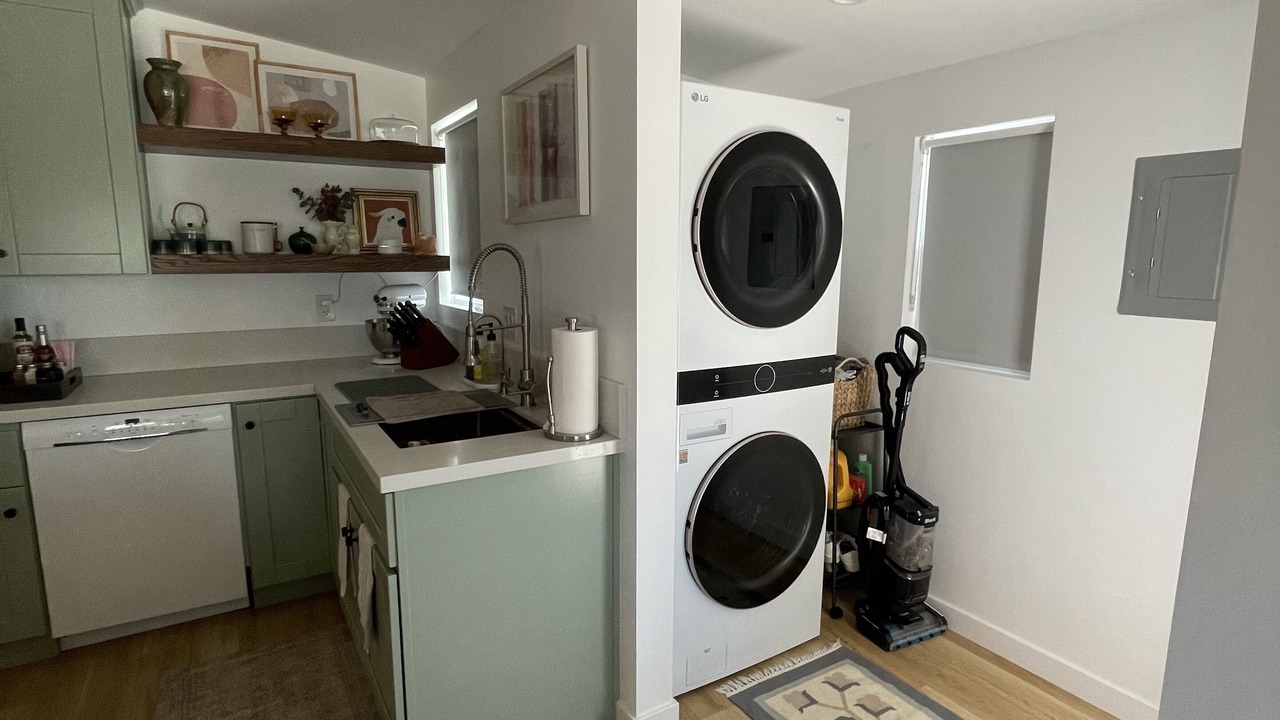 Photo of Kitchen in East Side Capistrano