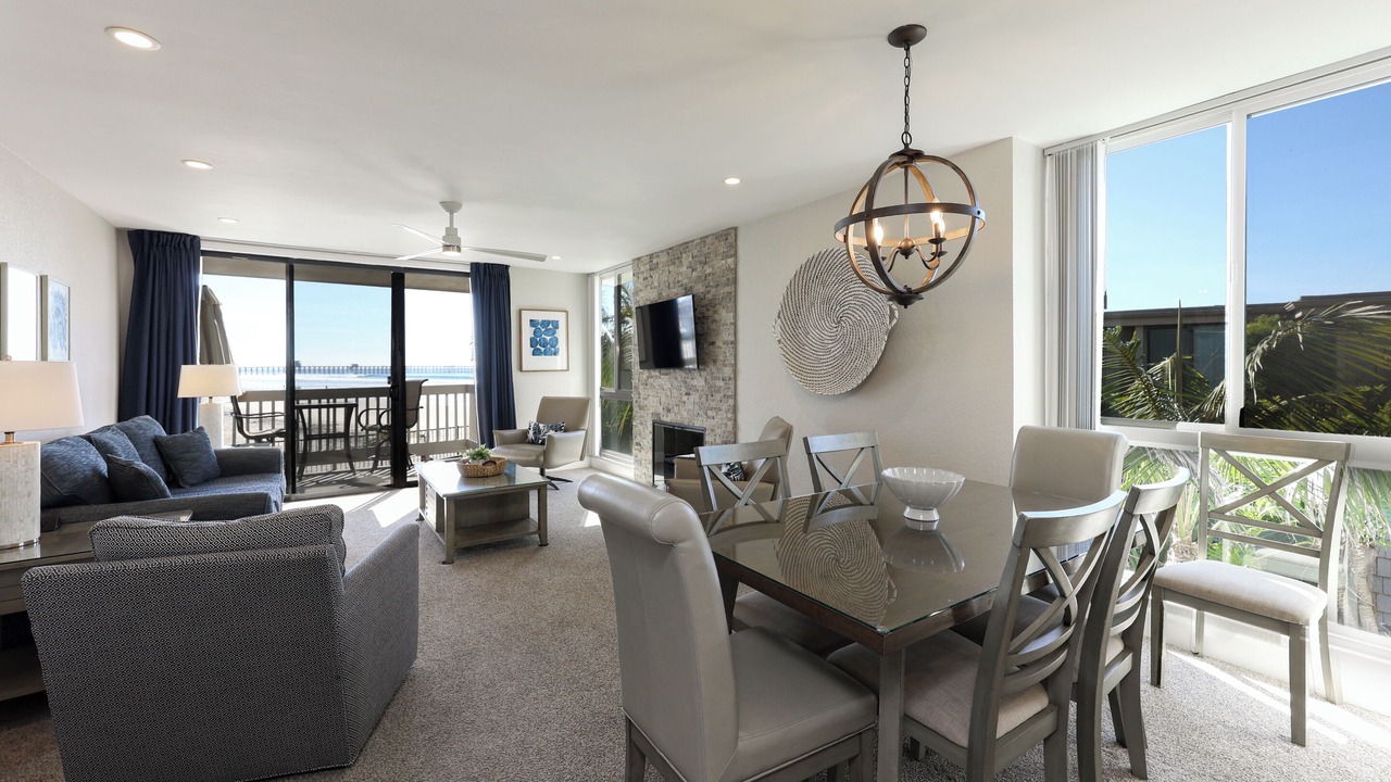 Photo of Livingroom in Townsite
