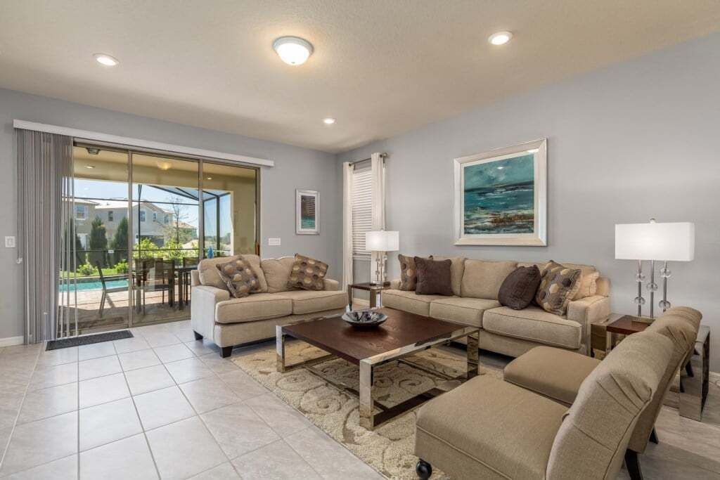 Photo of Livingroom in Loughman