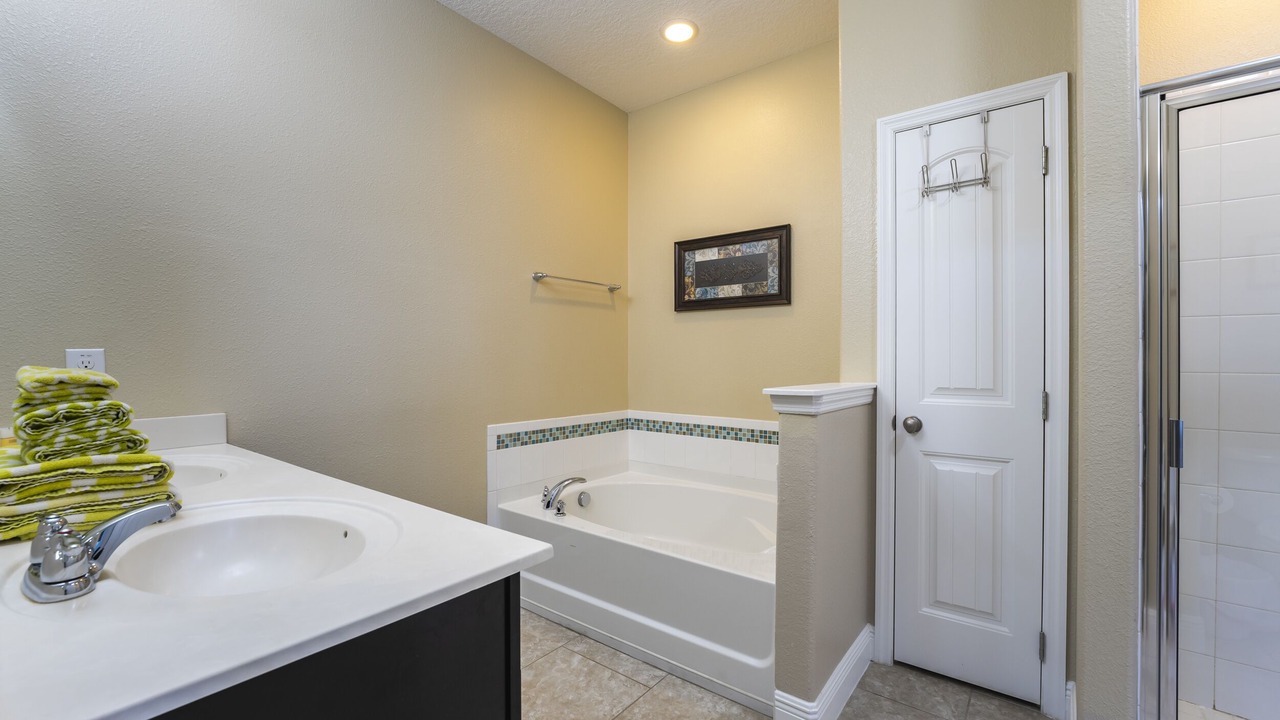 Photo of Bathroom in Loughman