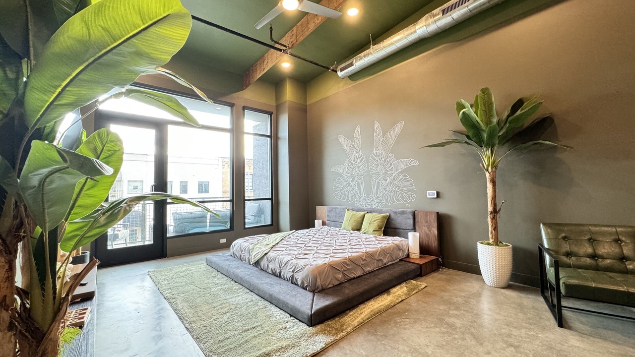 Photo of Bedroom in Artists Village