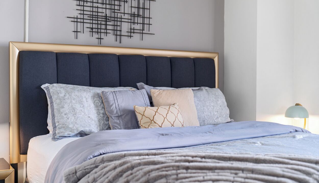 Photo of Bedroom in La Brea