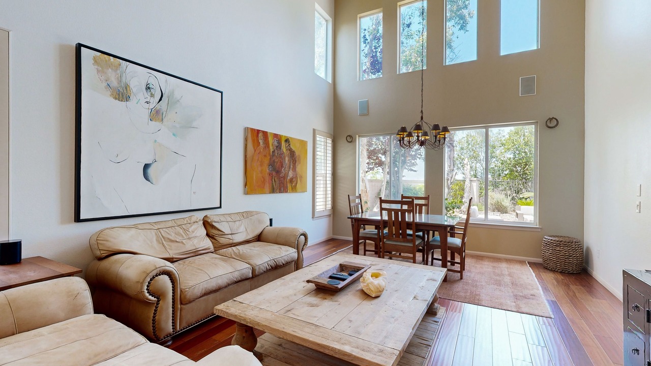 Photo of Livingroom in Carmel Valley