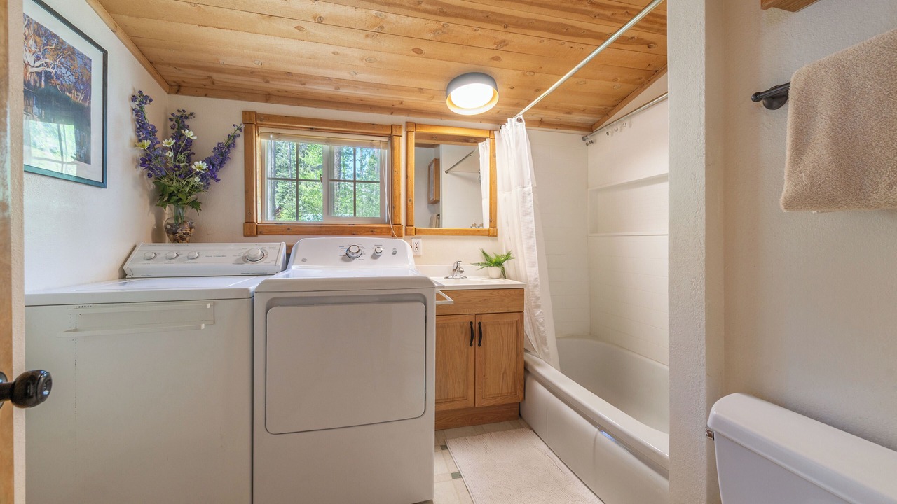 Photo of Bathroom in Truckee