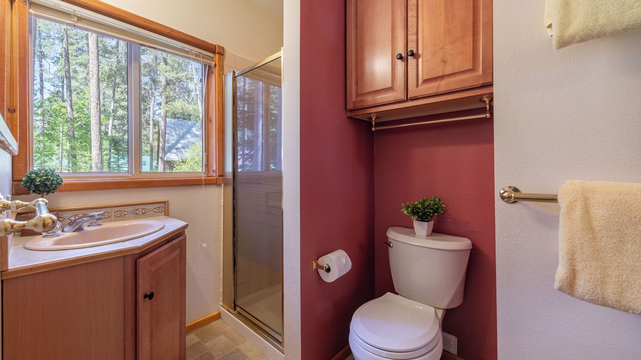 Photo of Bathroom in Truckee