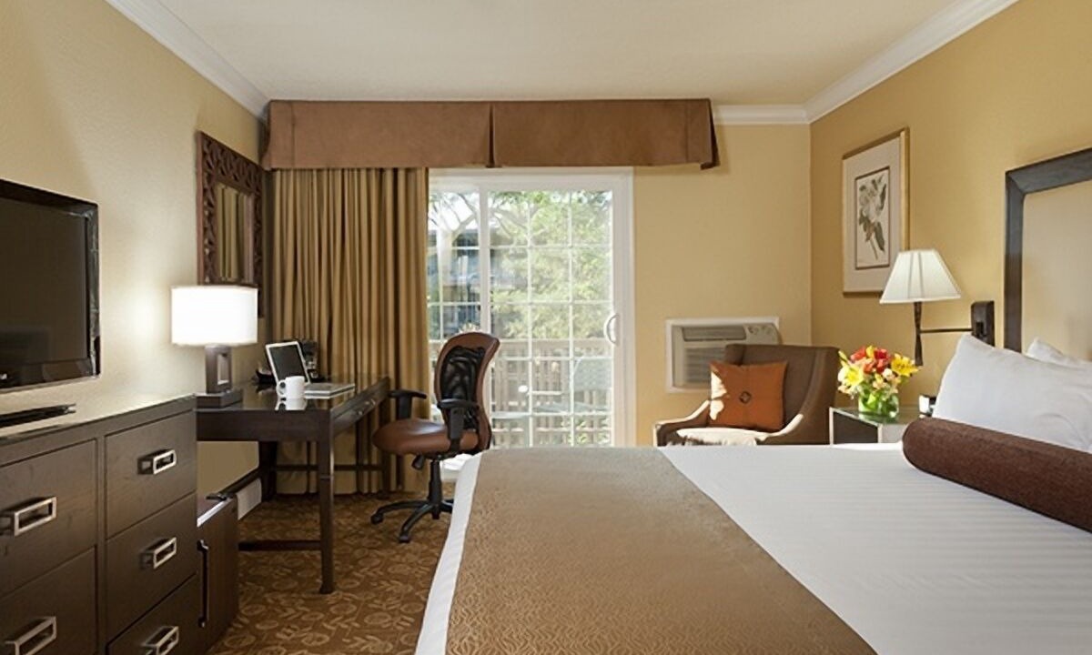 Photo of Bedroom in Barron Park