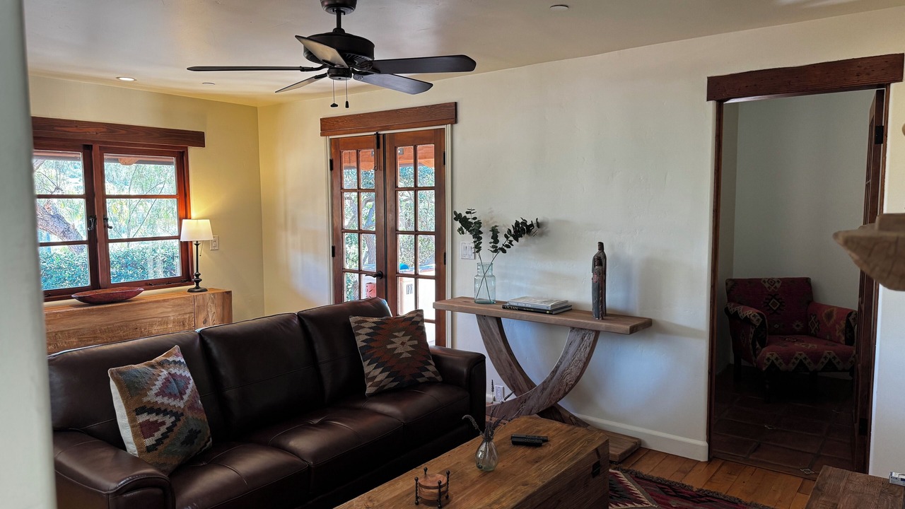 Photo of Livingroom in Vista