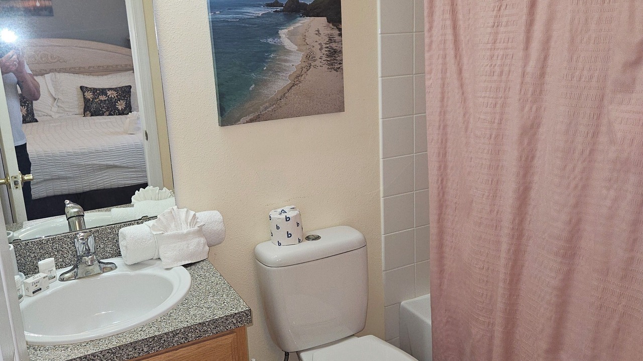 Photo of Bathroom in West Haven