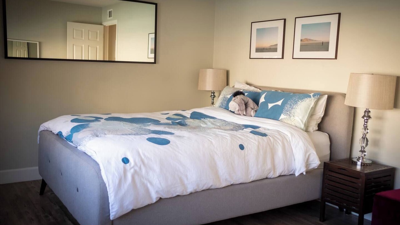 Photo of Bedroom in Sherwood Forest and Thistle Development