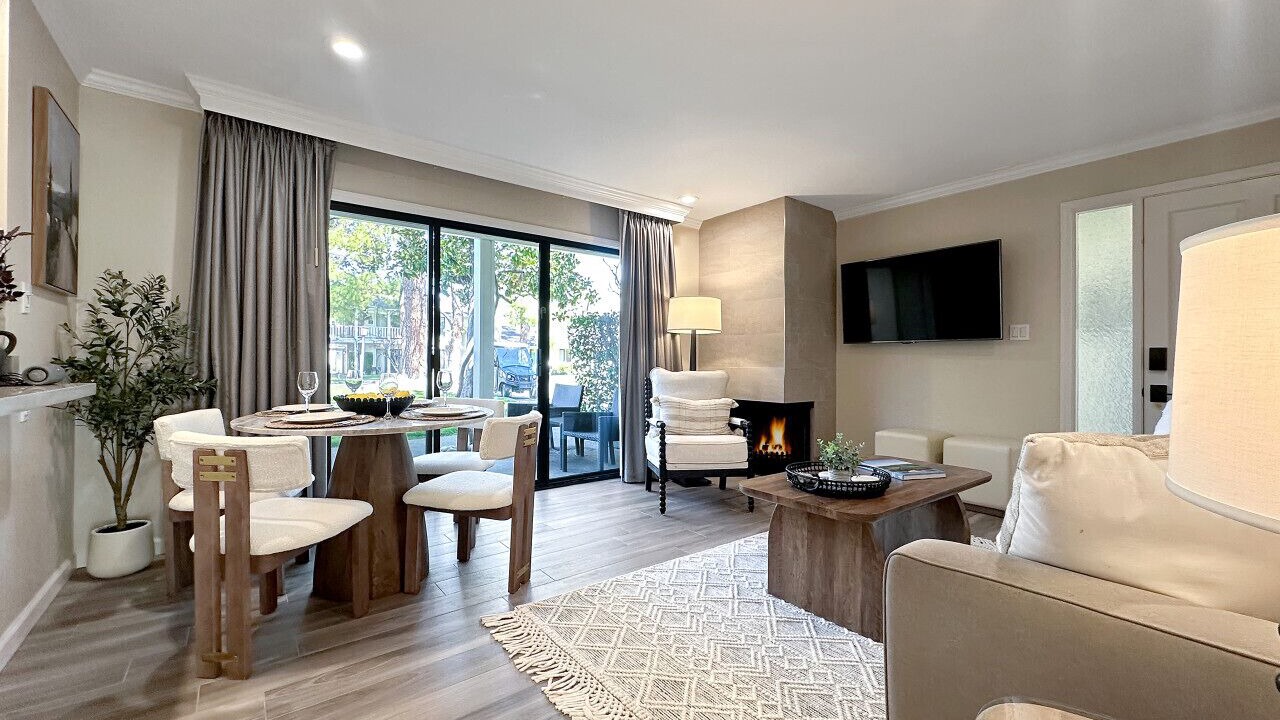 Photo of Livingroom in Vichy Springs