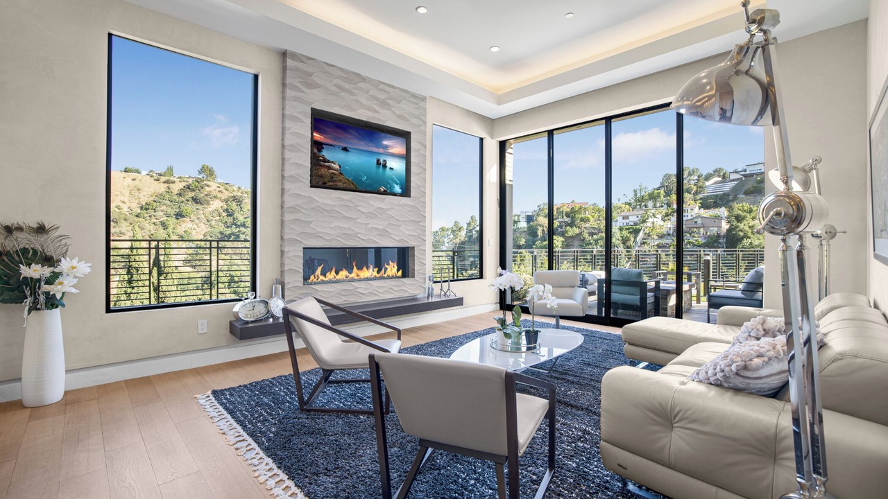Photo of Livingroom in Hollywood Hills