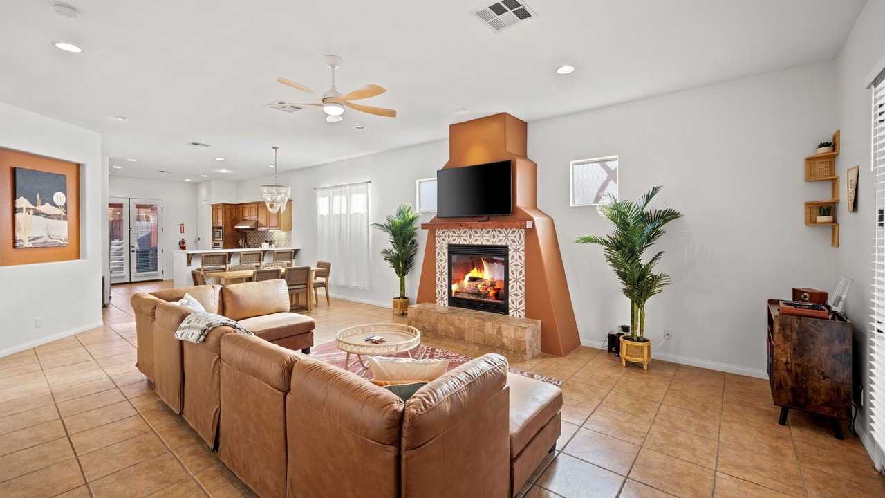 Photo of Livingroom in Desert Hot Springs