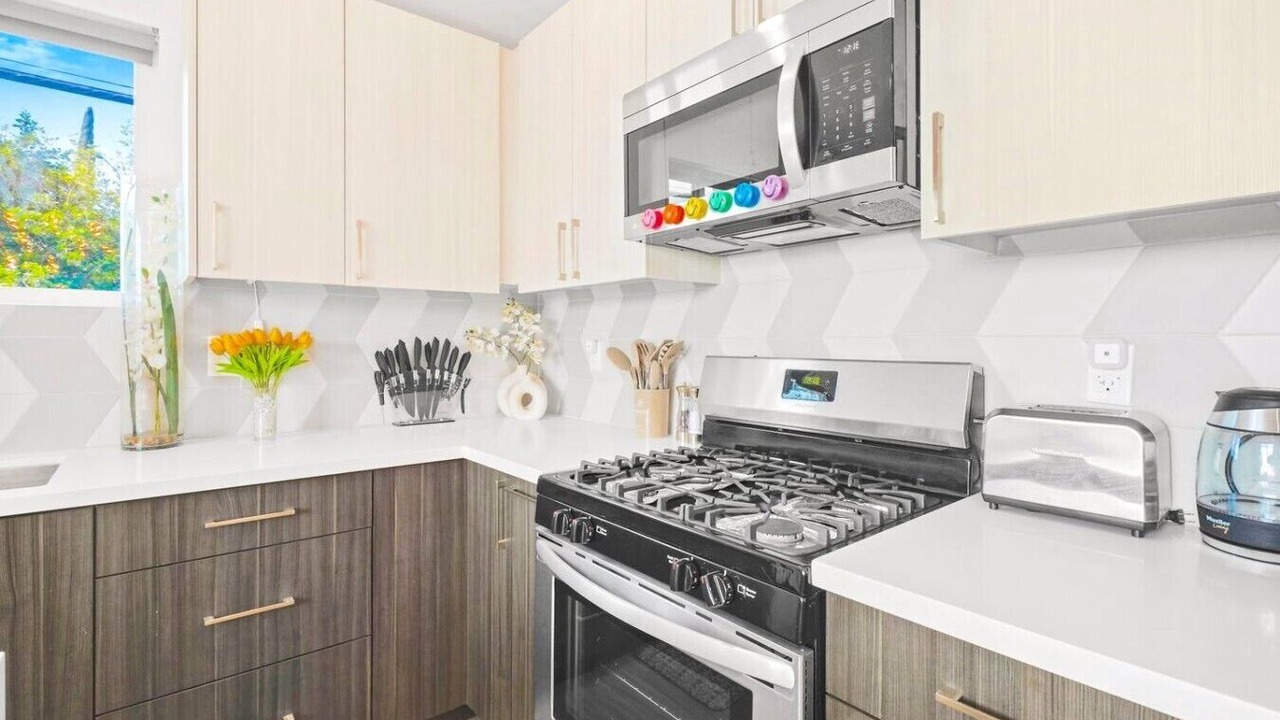 Photo of Kitchen in North Hollywood