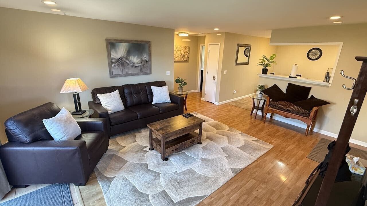 Photo of Livingroom in Eureka