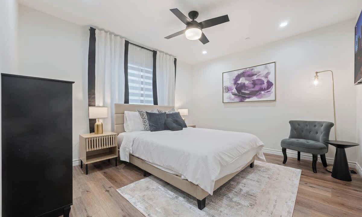 Photo of Bedroom in Magnolia Park