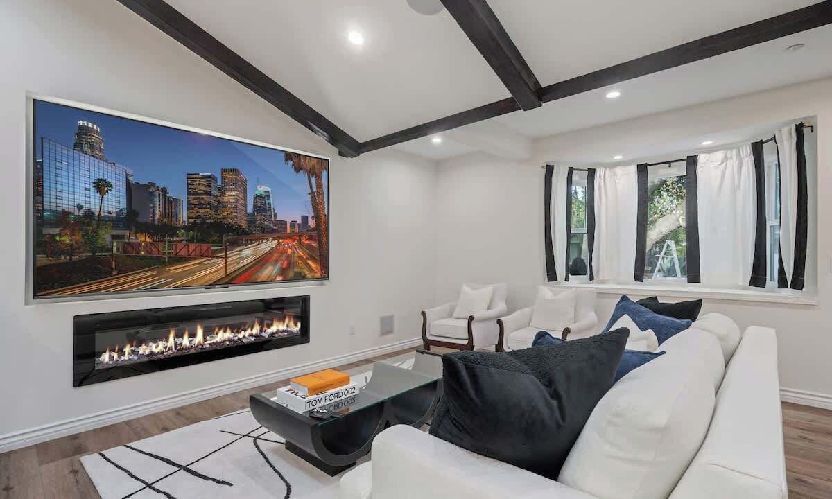 Photo of Livingroom in Magnolia Park