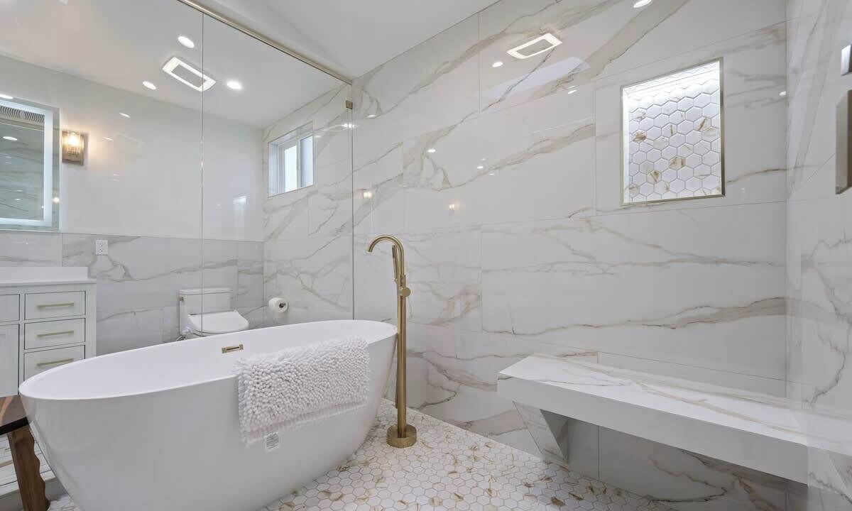 Photo of Bathroom in Magnolia Park