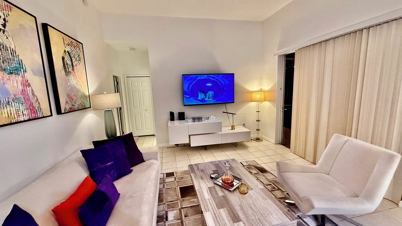 Photo of Livingroom in Sandy Ridge