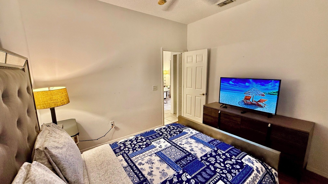 Photo of Bedroom in Sandy Ridge