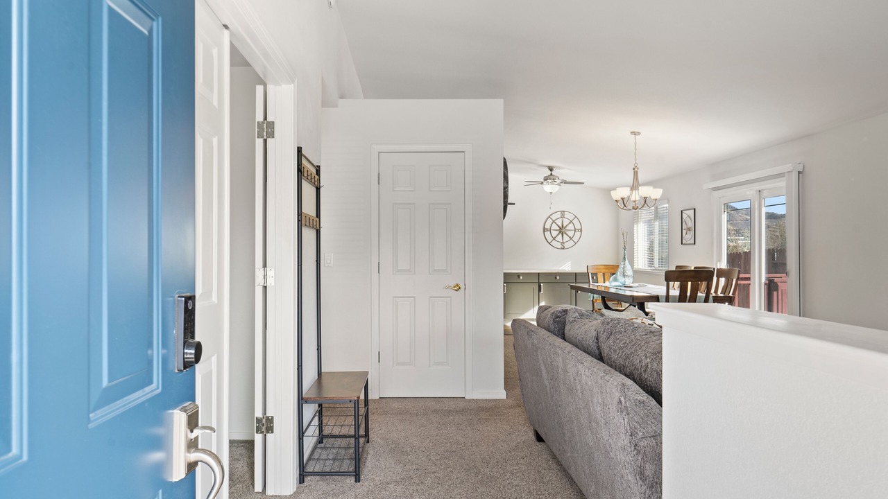 Photo of Livingroom in Reno