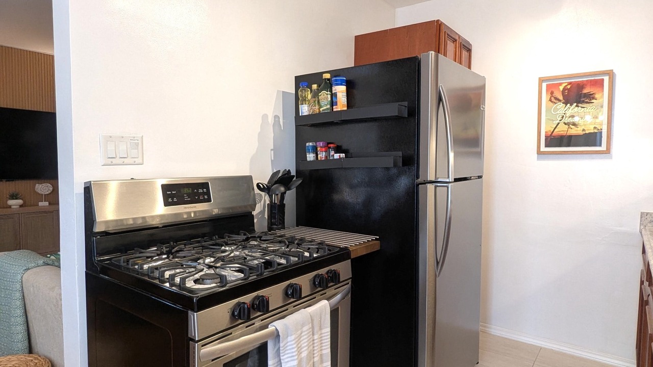 Photo of Kitchen in Alamitos Beach