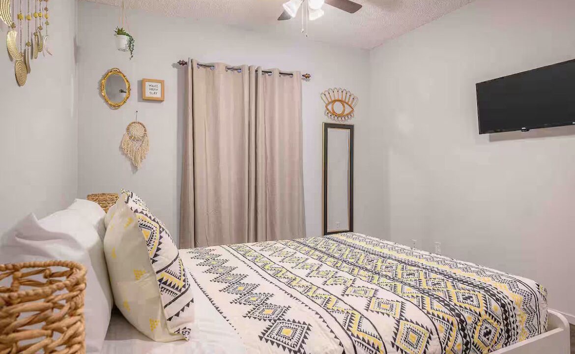 Photo of Bedroom in Paradise