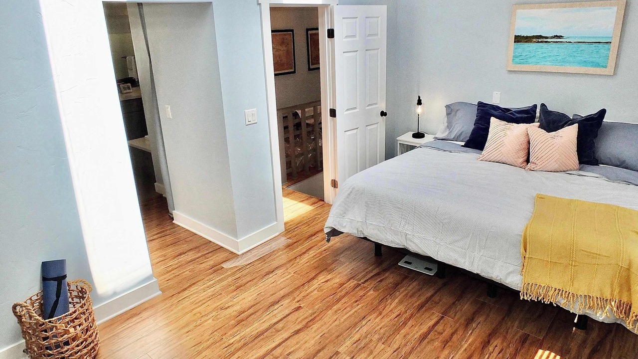 Photo of Bathroom in Belmont Shore