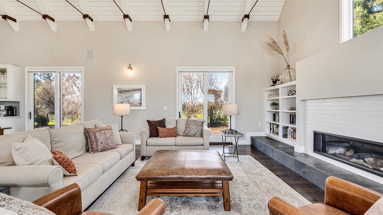 Photo of Livingroom in Sonoma
