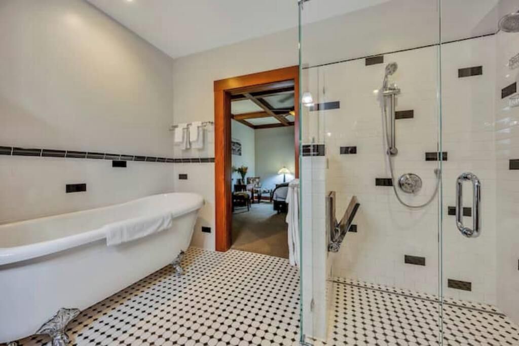 Photo of Bathroom in Calistoga