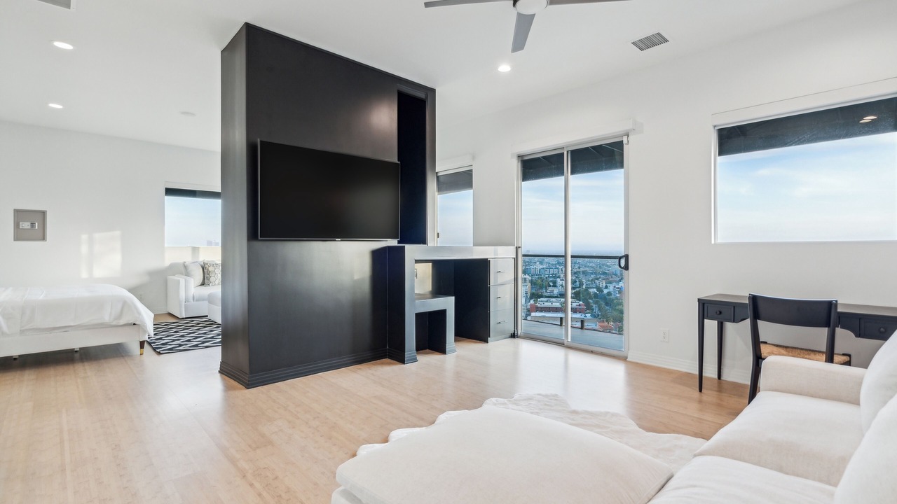 Photo of Bedroom in Hollywood Hills