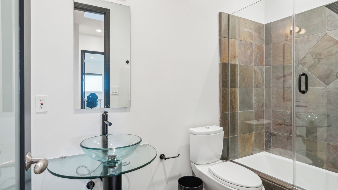 Photo of Bathroom in Hollywood Hills