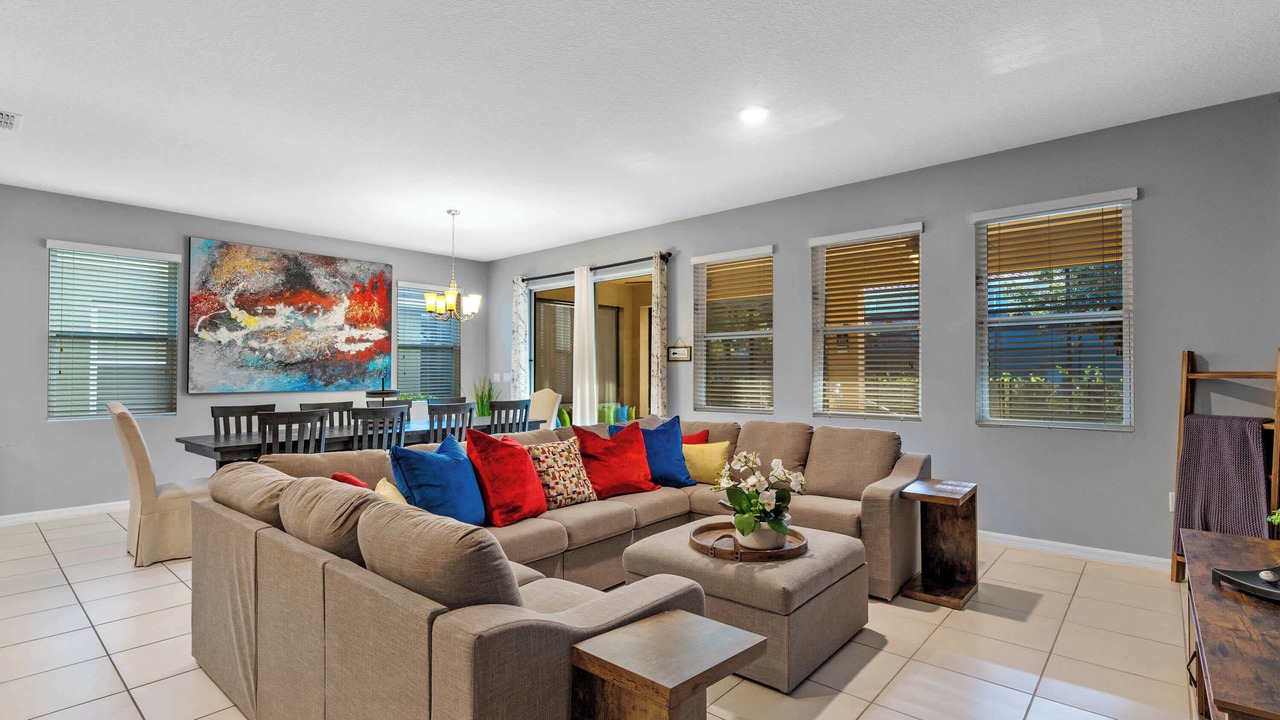 Photo of Livingroom in Loughman
