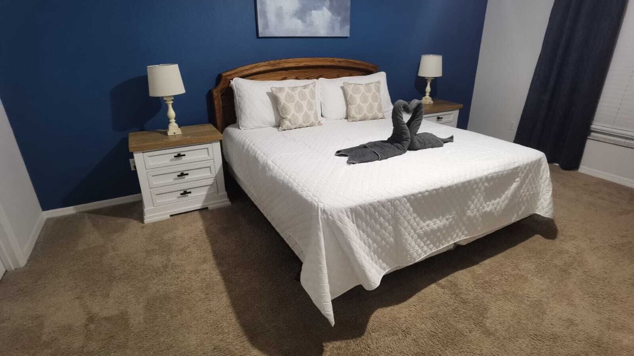 Photo of Bedroom in Lake Berkley