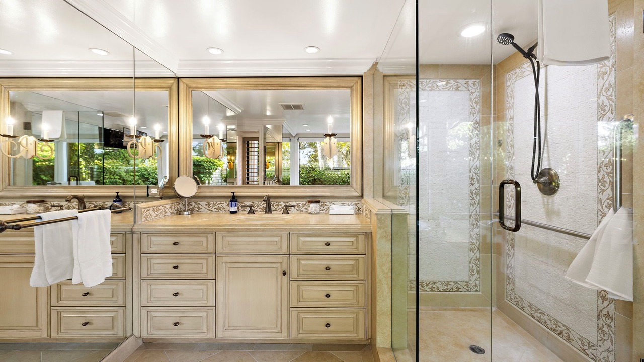 Photo of Bathroom in North Tustin