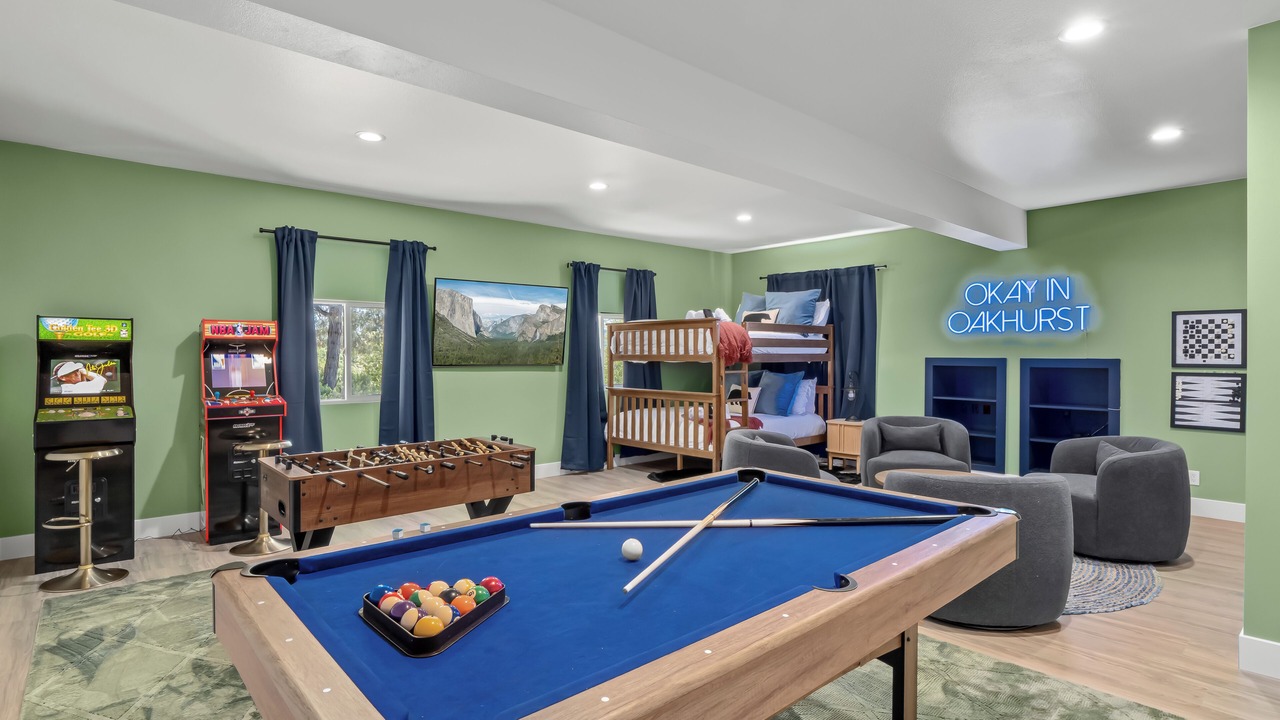 Photo of Bedroom in Oakhurst