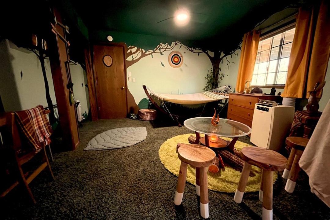 Photo of Others in O'Brien