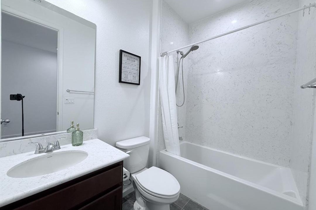 Photo of Bathroom in Elk Grove