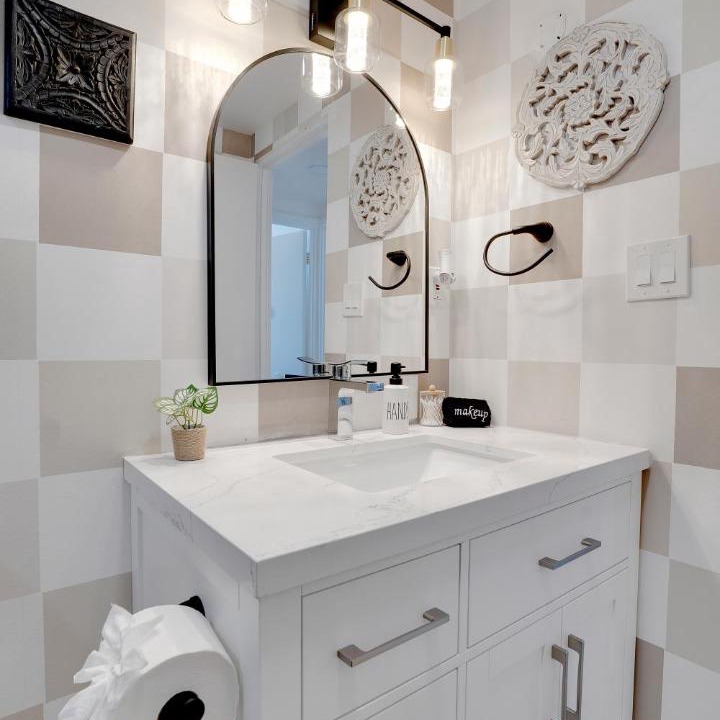 Photo of Bathroom in Sherwood Forest and Thistle Development