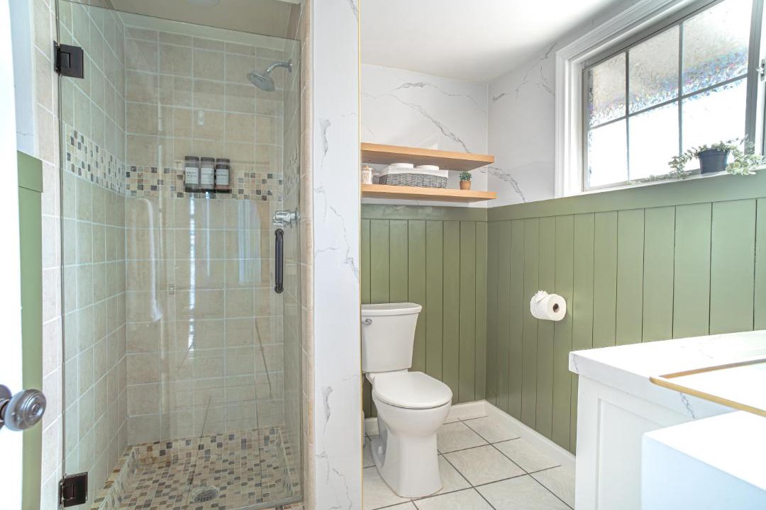 Photo of Bathroom in Sherwood Forest and Thistle Development