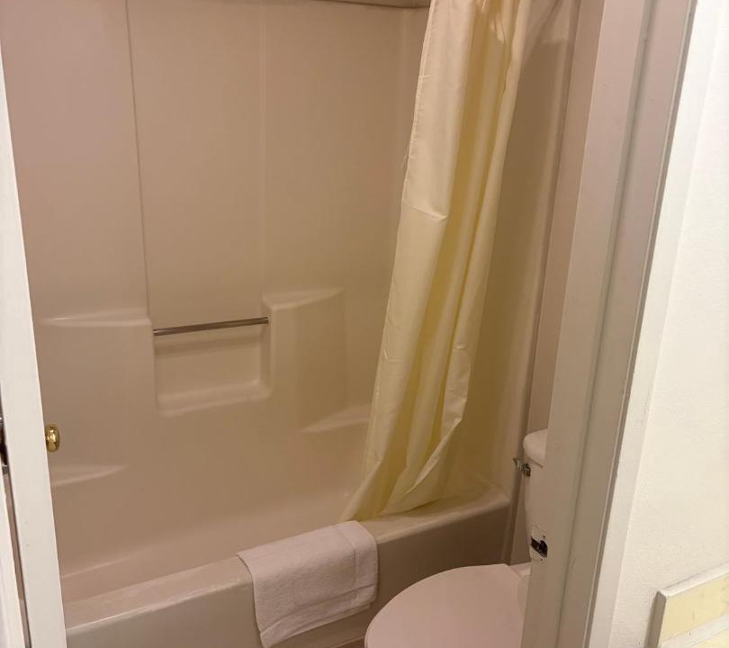 Photo of Bathroom in Los Angeles