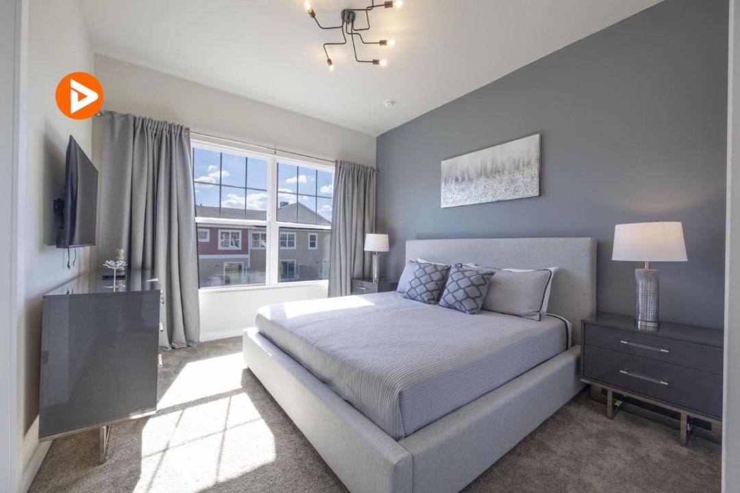 Photo of Bedroom in Bay Lake