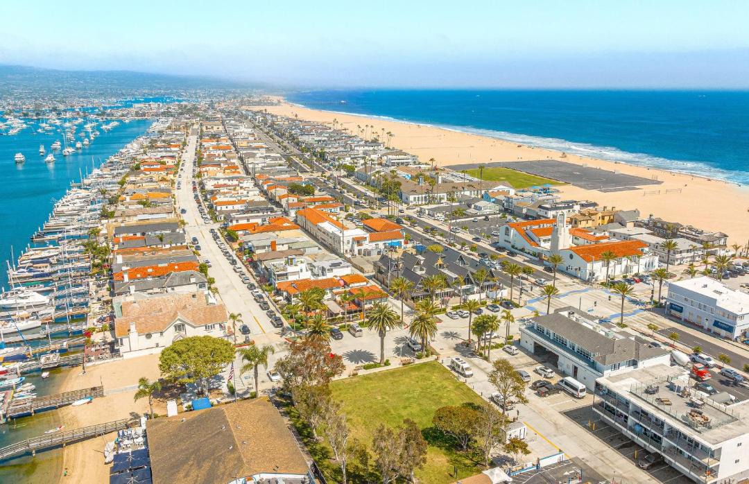 Photo of Others in Balboa Peninsula
