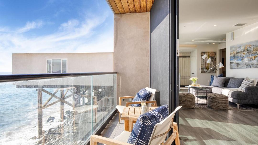 Photo of Patio Balcony in Eastern Malibu