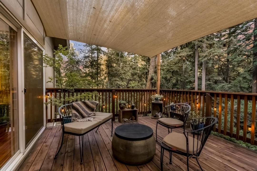 Photo of Patio Balcony in Ben Lomond