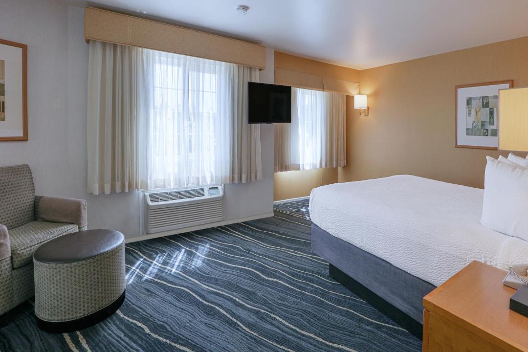 Photo of Bedroom in Downtown