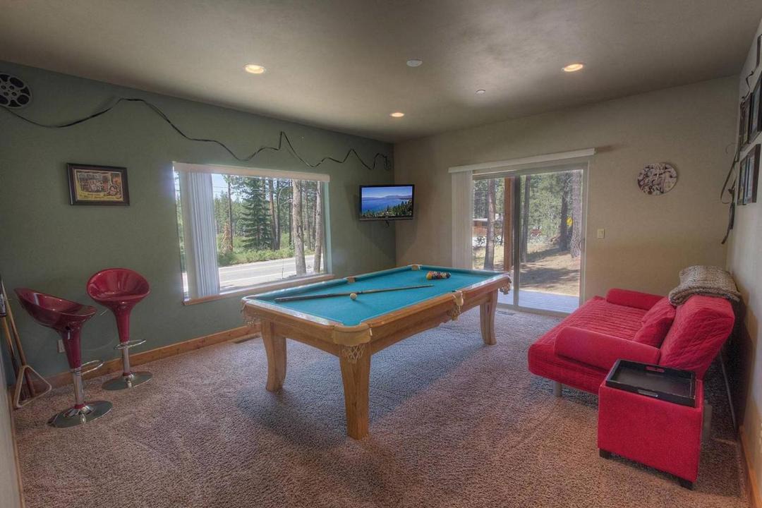 Photo of Livingroom in South Lake Tahoe