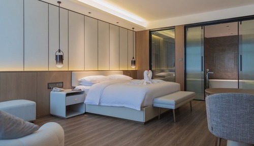 Deluxe Studio Suite